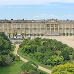 Proche Chateau De * Compiègne