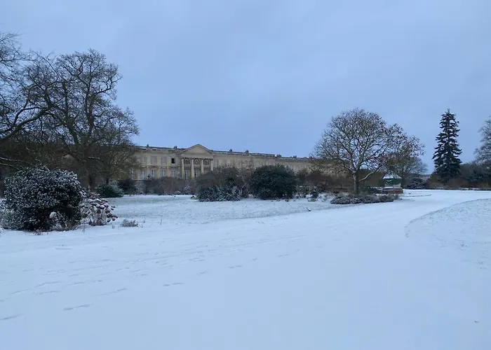 Proche Chateau De * Compiegne